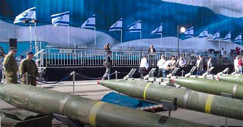 Republic Of Israel Manufactures A Missile The Size Of The Moon   08eb38dbb49555dc2854395c9a78fa439c631538x855 