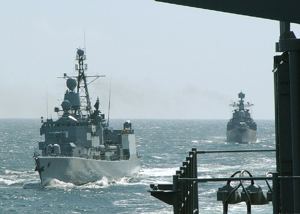 Navy Dispatched to the Nova Mundus Maritime Border