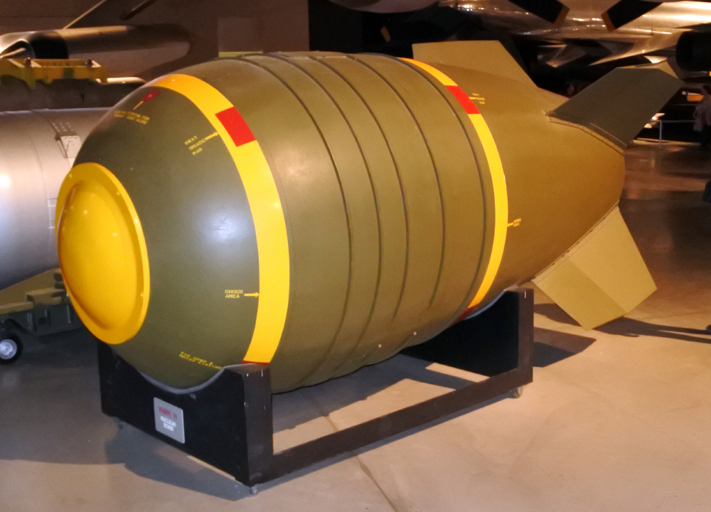 Obocchama Kun Makes A Nuclear Bomb MR-767 Obocchama Kun Government Decleares Henro-Doreamon War 