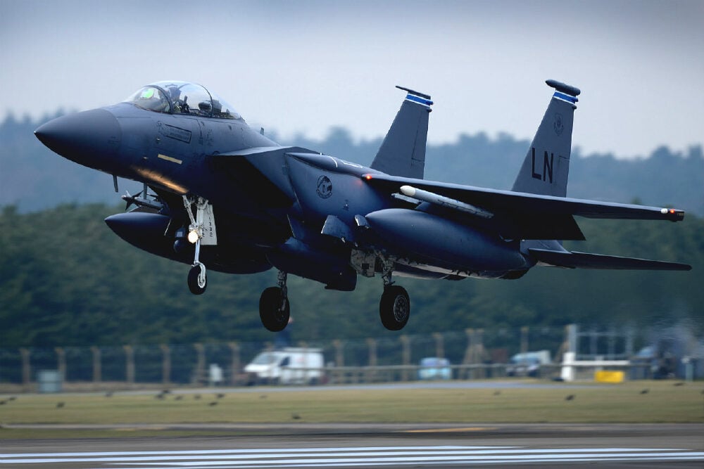 MoD: F-15M accident caused by missile malfunction
