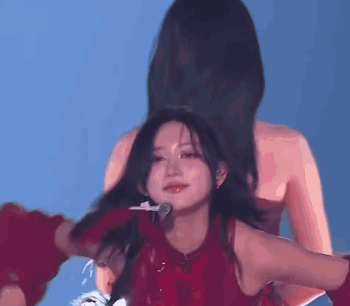 91771563cf235eb351b283b44504caf69a7d4f4dx126.gif
