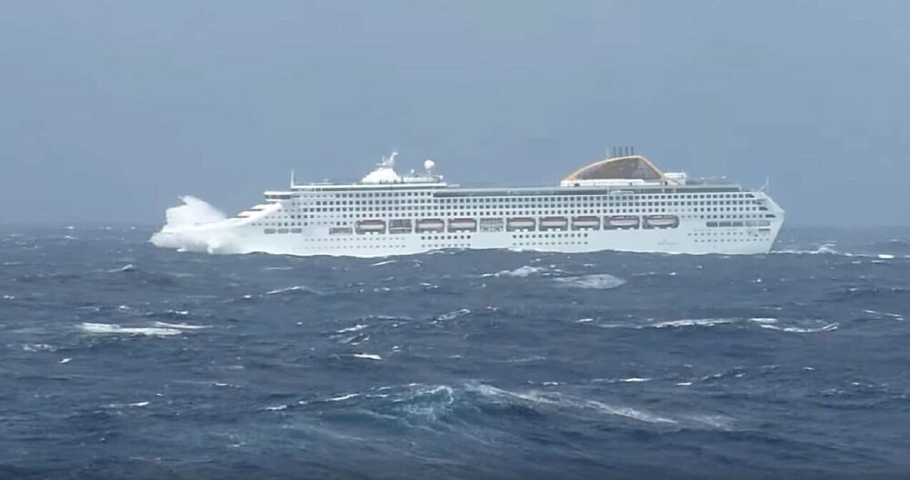 Dutch Cruise Liner Noordam raises Anchor and attempts to break quarantine!