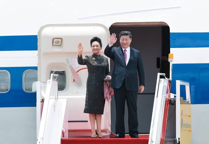 President Xin Yu Arrives In New Zukesa | Politics and War