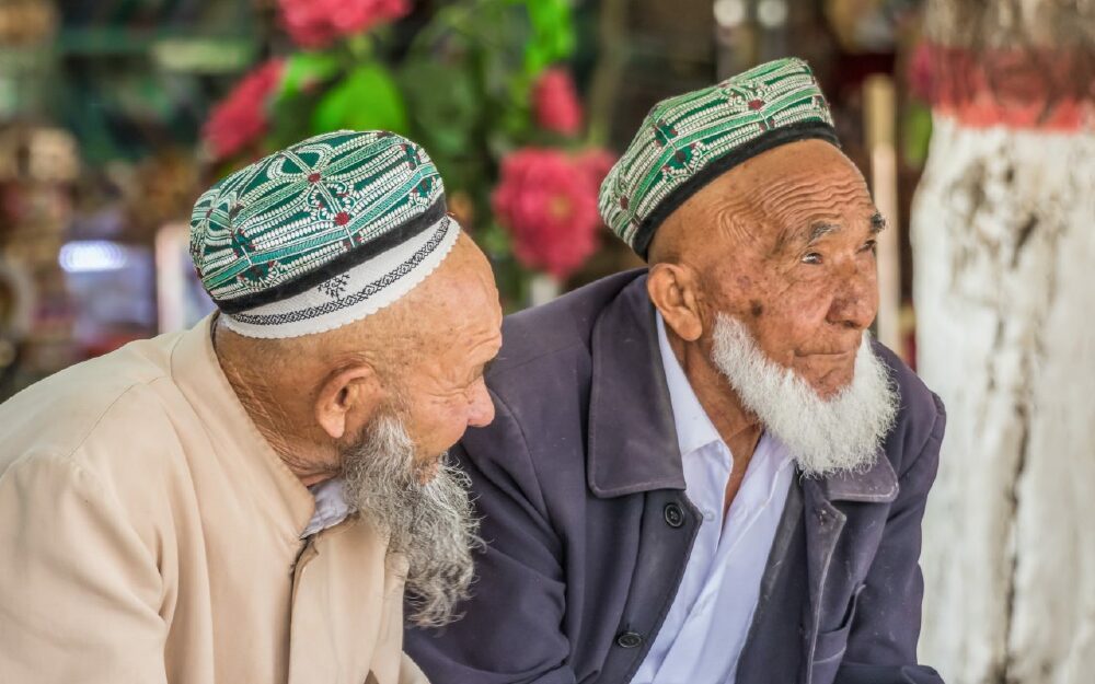 The Republic of China gives financial support to uyghurs 